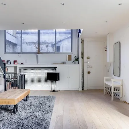 Guestready - Terrasse Vue Tour Eiffel Appartamento