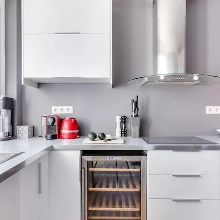 Apartment Guestready - Terrasse Vue Tour Eiffel *